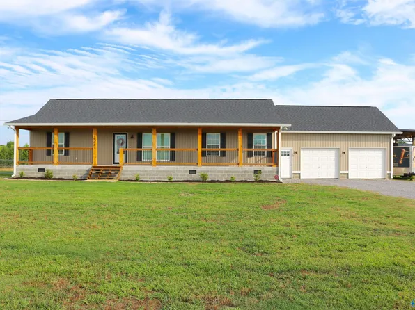 1568 County Road 194, Henagar, AL 35978