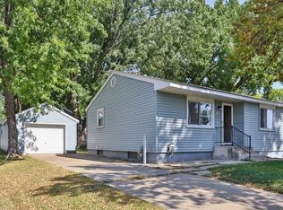 610 W Church St, Belle Plaine, MN 56011
