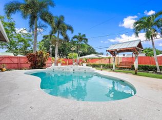 762 SE Elwood Ave, Port Saint Lucie, FL 34983