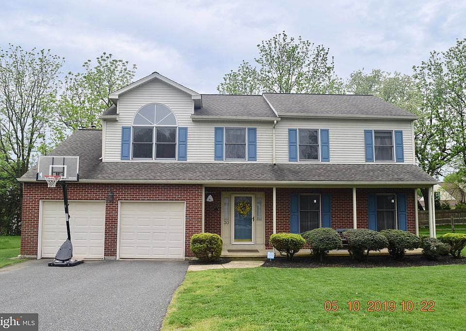 1st image of 30 Silverwood Blvd