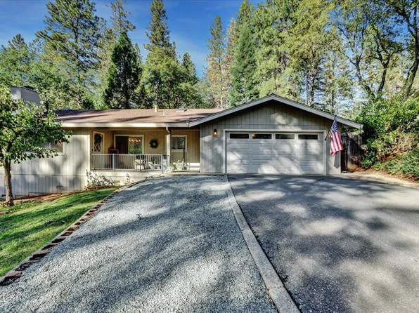 10304 Kenwood Dr, Grass Valley, CA 95949
