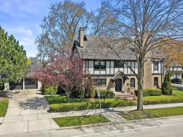 304 16th STREET, Racine, WI 53403