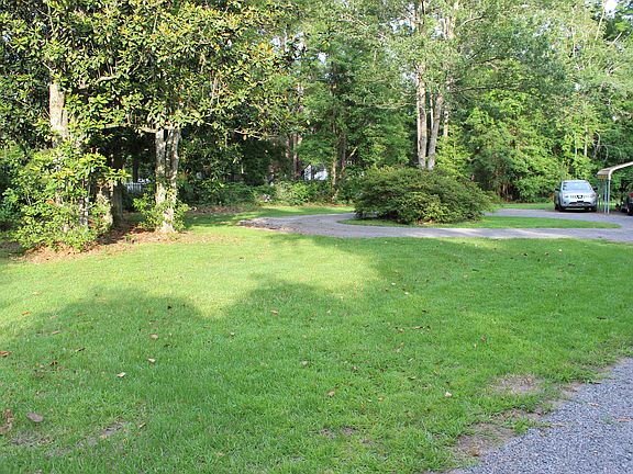 3rd image of 6720 Trout River Blvd