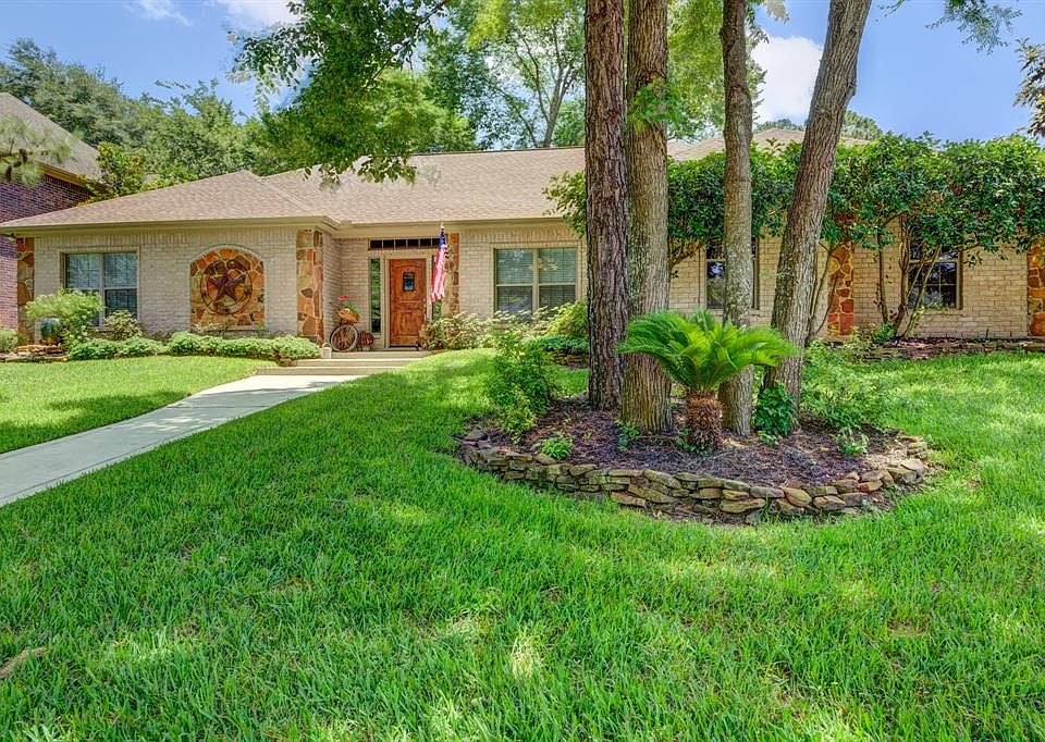 1st image of 3370 Torrey Pines Dr