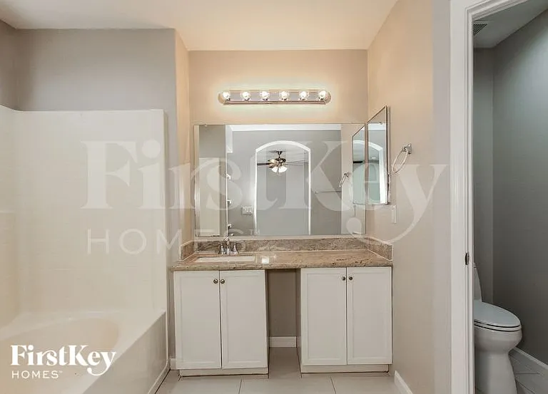 7159 W Stella Ave — Photo 12