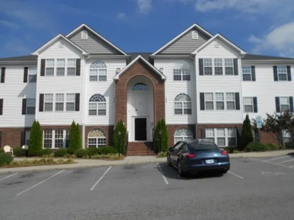 4325-1C Cedarcroft Ct, Greensboro, NC 27409