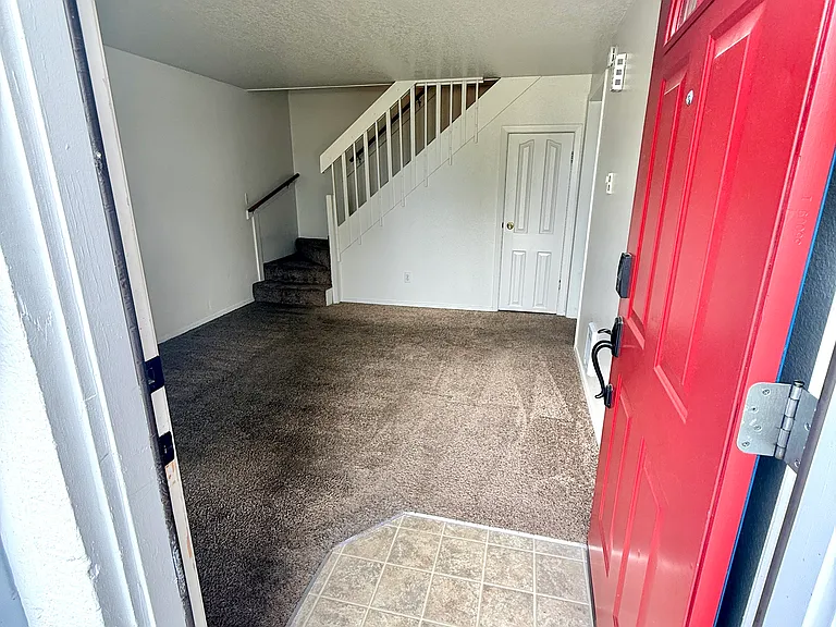 719 E Sherman Ave #3 — Photo 2