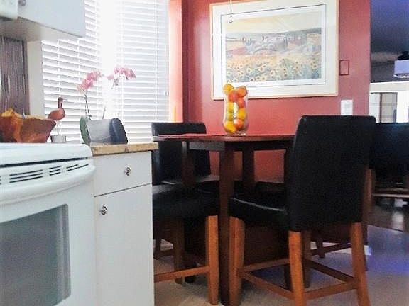 5th image of 620 E Lake Jasmine Cir Unit 620-103