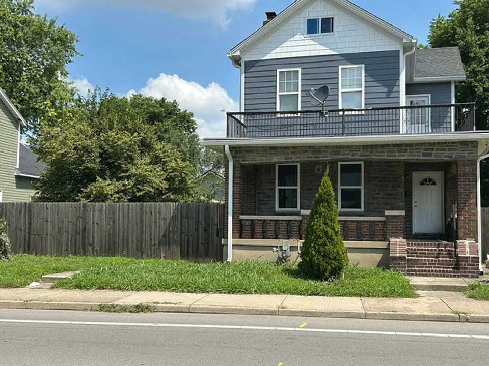 925 Xenia Ave