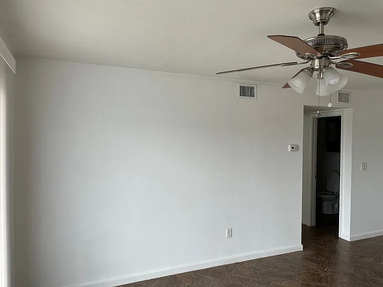 904 University Oaks Blvd #120 — Photo 17