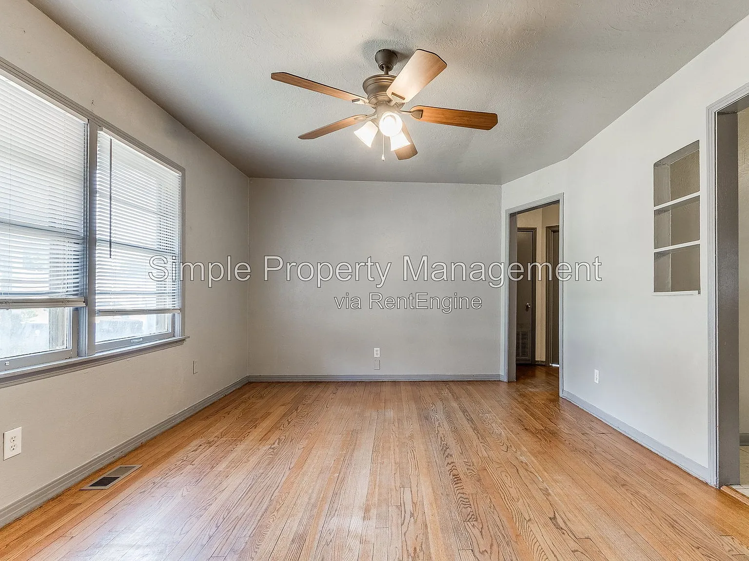 2 bed, 1.0 bath, 784 sqft, $995 — Photo 3