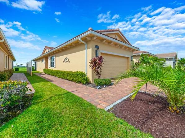 26059 SW Viterbo Way, Port St Lucie, FL 34986