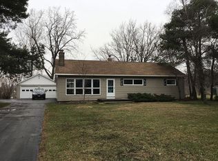 9070 Wehrle Dr, Clarence, NY 14031