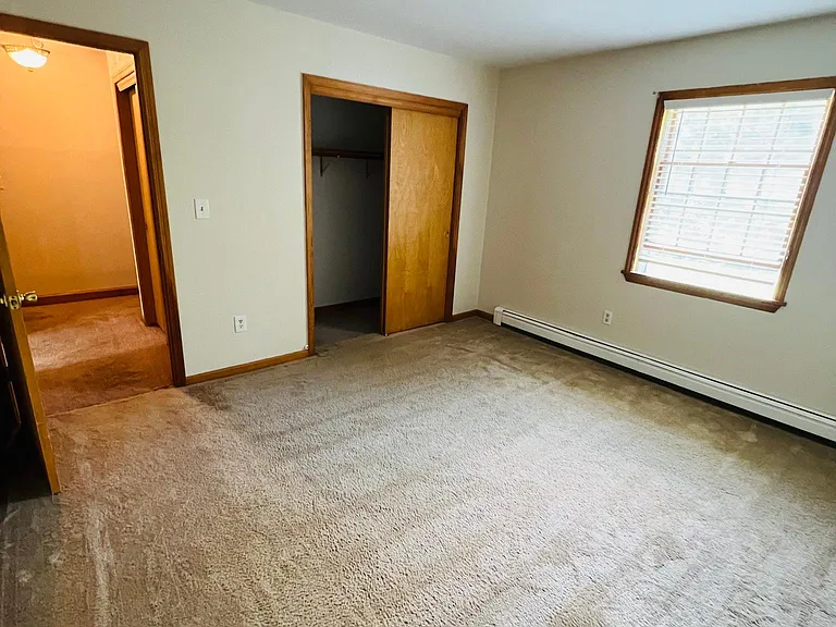 207 Old Post Rd #2 — Photo 8