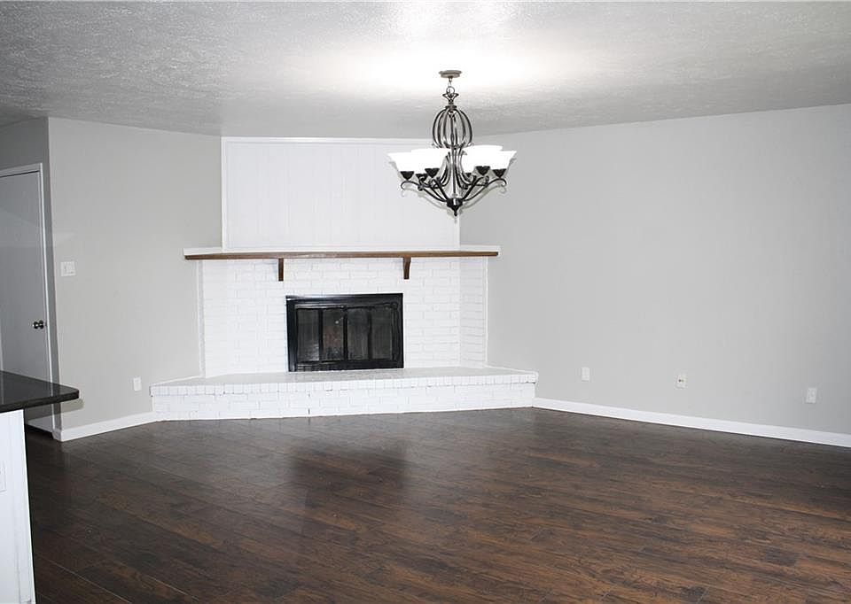1st image of 3628 Sugarberry Dr