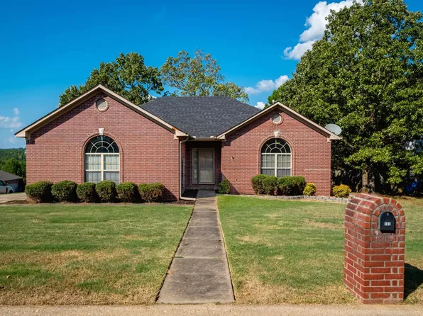 162 Ridgeland Dr, Maumelle, AR 72113