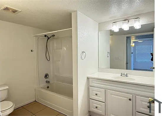 8101 W Flamingo Rd — Photo 8