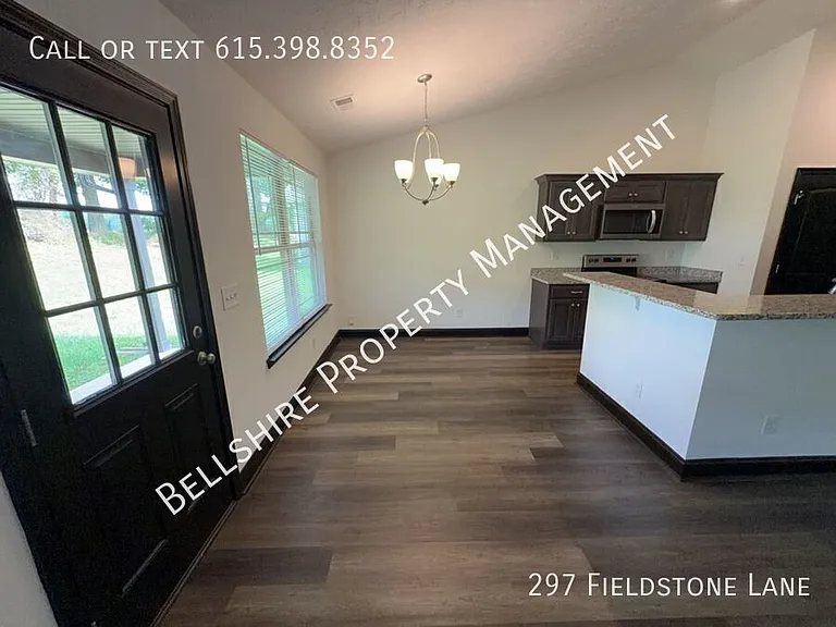 297 Fieldstone Ln — Photo 9