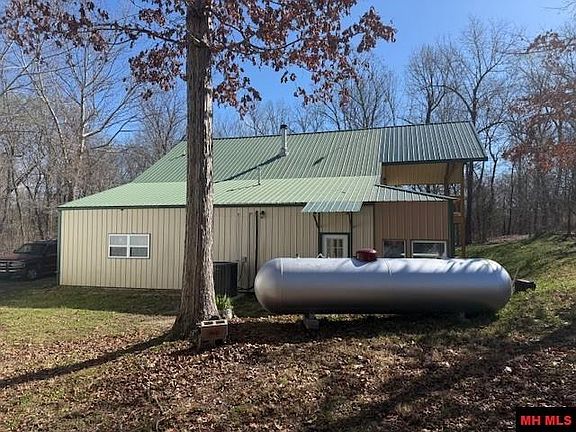 3rd image of 4083 Pickren Hall Rd