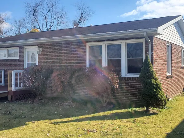 201 2nd Ave, Worthington, KY 41183