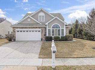 21 Blackmoor Dr, Jackson, NJ 08527