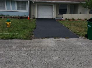 5590 Lakewood Cir S APT E, Margate, FL 33063