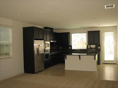 2nd image of 530 Bel Air Way