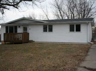 609 N 22nd St, Clarinda, IA 51632