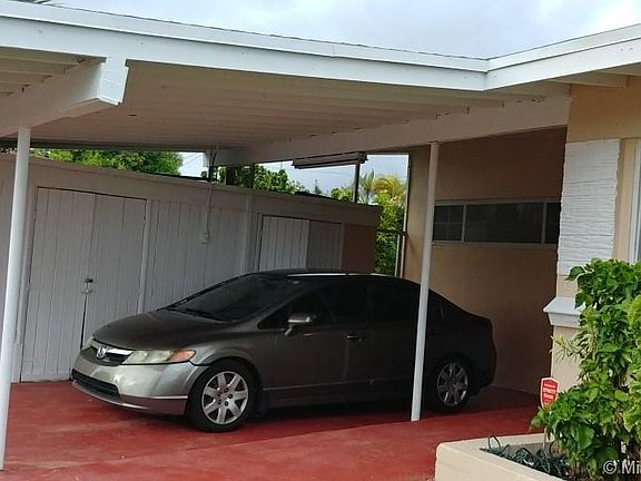 3rd image of 125 NW 196th St #125