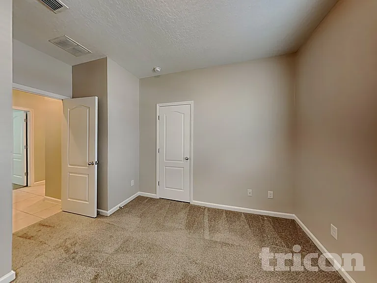 10344 Pavnes Creek Dr — Photo 13