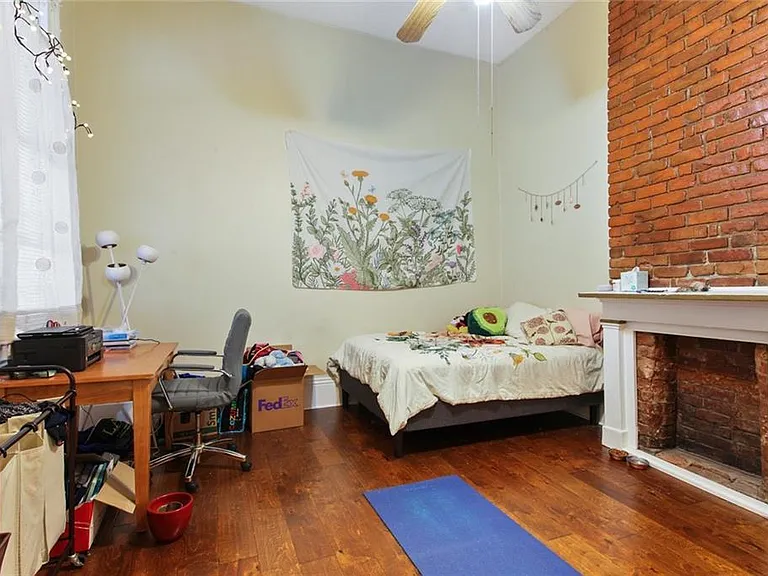 1711 2nd St #102 — Photo 3