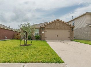 9902 Onyx Trail Dr, Rosharon, TX 77583