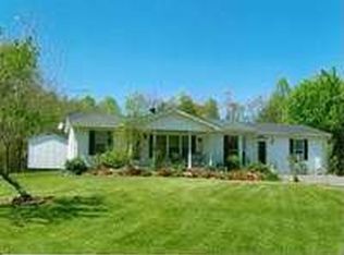 407 Little Vine Rd, Hillsville, VA 24343