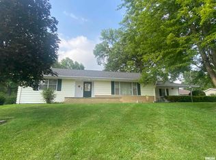 308 W Milton Ave, Lewistown, IL 61542
