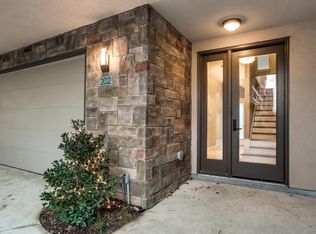 1717 Annex Ave UNIT 202, Dallas, TX 75204