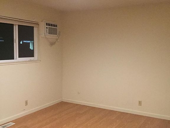 4th image of 4285 Will Rogers Dr #1
