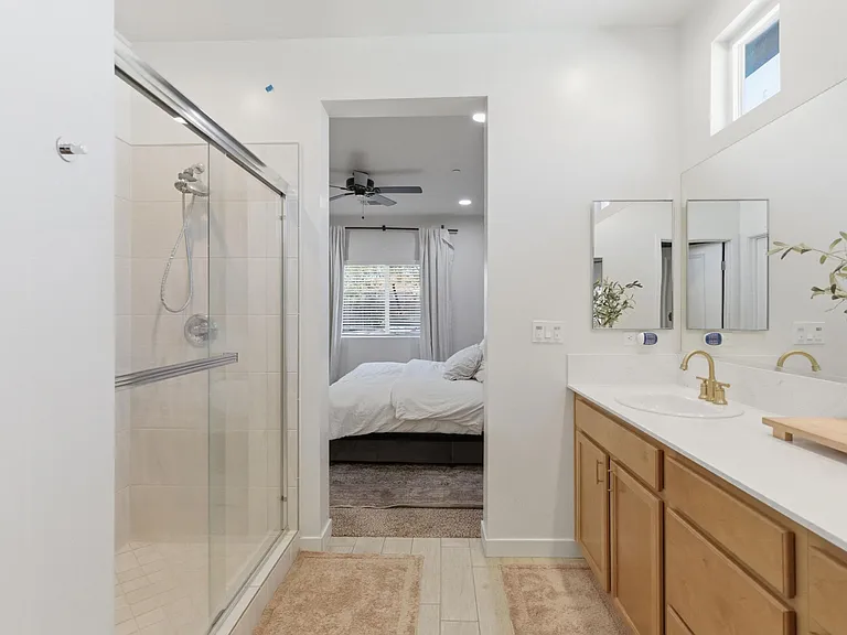 12529 Maclure Dr — Photo 7
