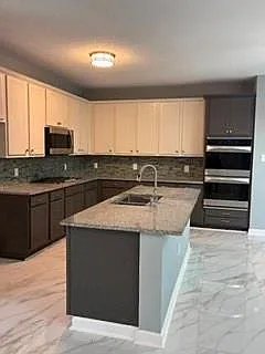 15402 Marlowe Grove Dr — Photo 13