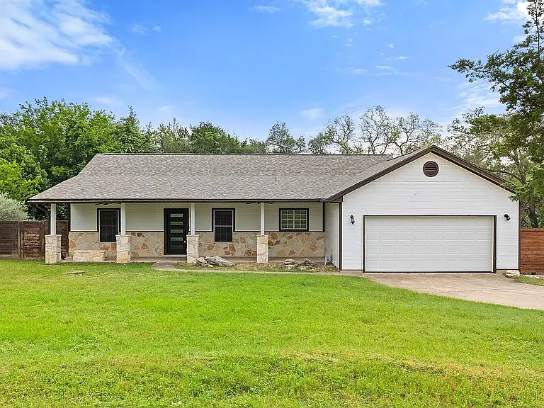 1301 S Quinlan Park Rd — Photo 1