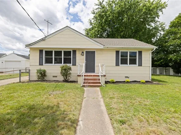 2600 Eastwood Ave, Chesapeake, VA 23324