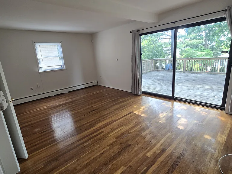 90 Harvey Ave #1 — Photo 18