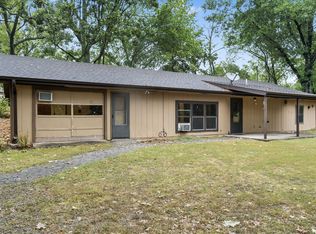 524 Shady Oak Ln, Reeds Spring, MO 65737