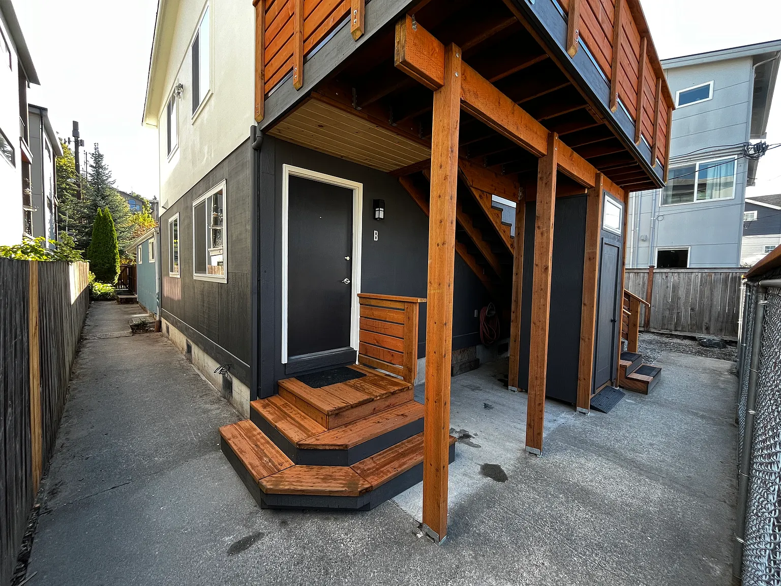 4745 Delridge Way SW — Photo 2