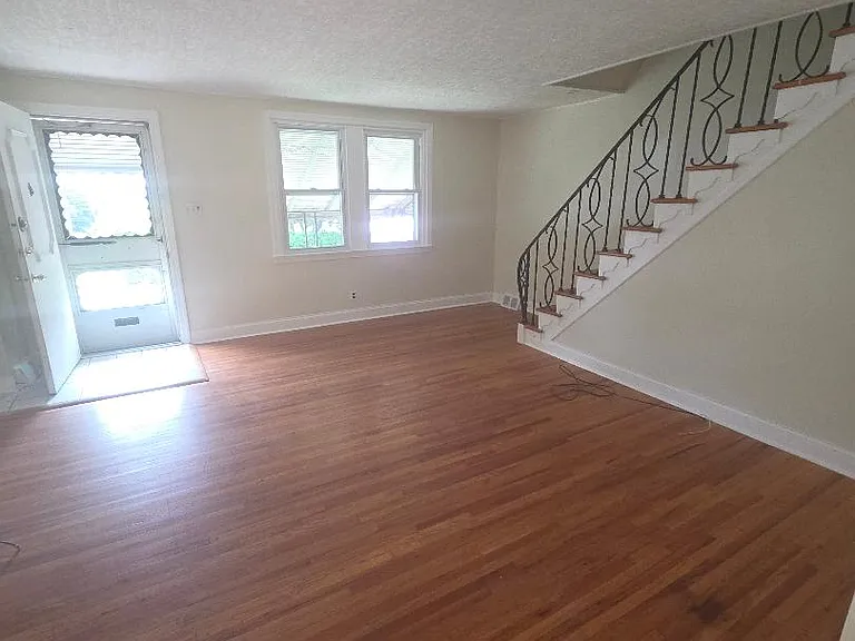 3849 Ann St — Photo 1