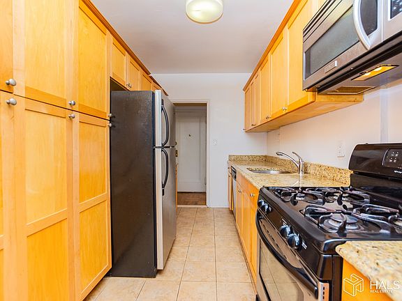 5th image of 3616 Henry Hudson Pkwy APT 2DN