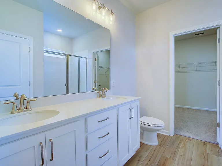 714 McRoy St — Photo 13