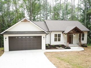 301 Eaglebend Dr, Cohutta, GA 30710