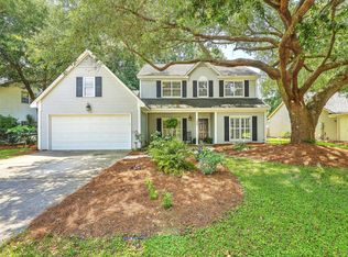 1929 Oak Tree Ln, Mount Pleasant, SC 29464