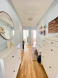 Rented by Zikos Realty Services