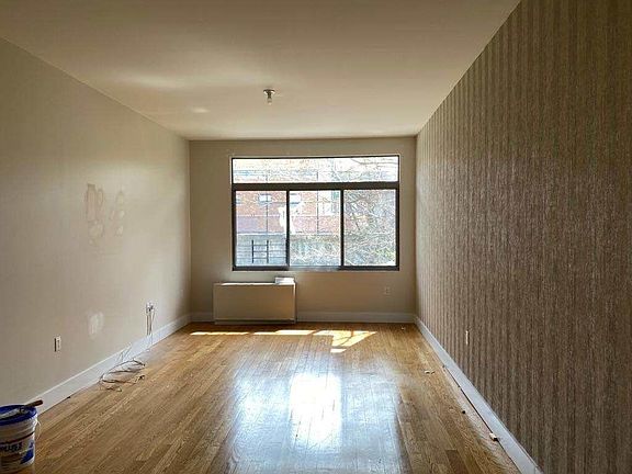 5th image of 804 Bergen St #2D